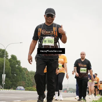 Runner Photo 8563193