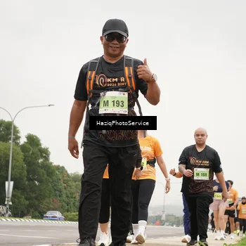 Runner Photo 8563205