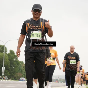 Runner Photo 8563220