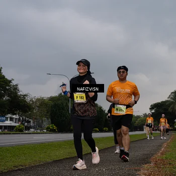 Runner Photo 8563228