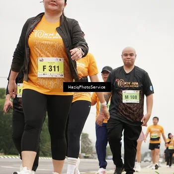 Runner Photo 8563287