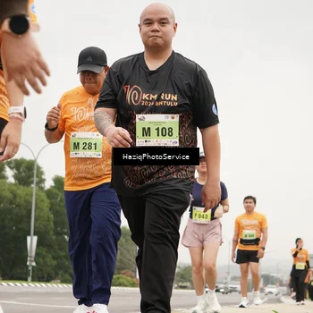 Runner Photo 8563294