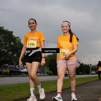Runner Photo 8563296