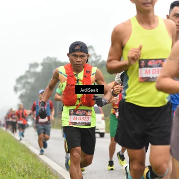 Runner Photo 8563315