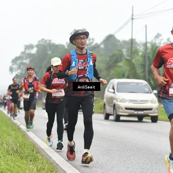 Runner Photo 8563345
