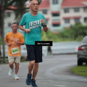 Runner Photo 8563361