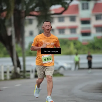 Runner Photo 8563373