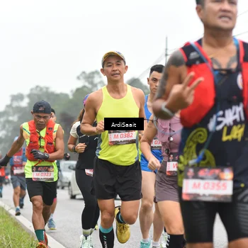 Runner Photo 8563375