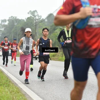 Runner Photo 8563392