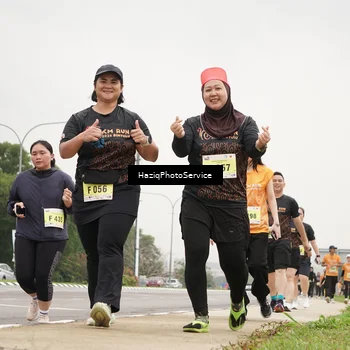 Runner Photo 8563446