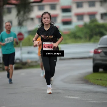 Runner Photo 8563449