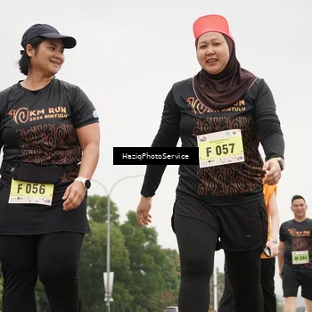 Runner Photo 8563452