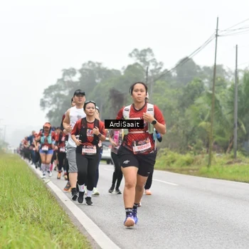 Runner Photo 8563476
