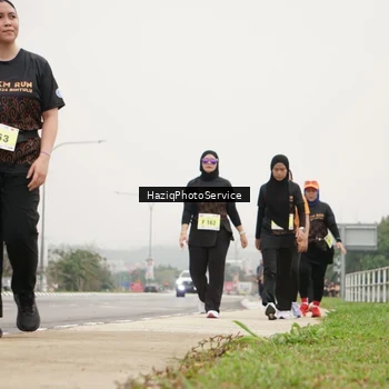 Runner Photo 8563505