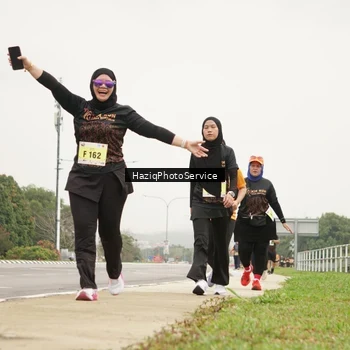 Runner Photo 8563521