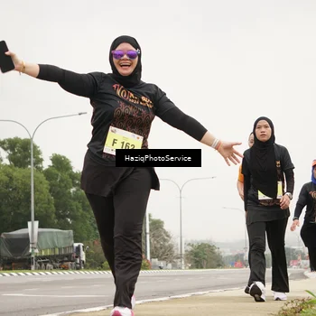Runner Photo 8563542