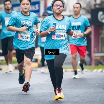 Runner Photo 8563543