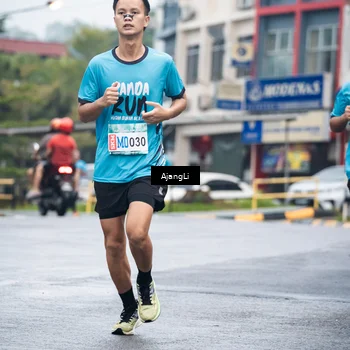 Runner Photo 8563592