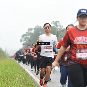 Runner Photo 8563631