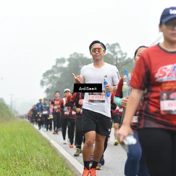 Runner Photo 8563640