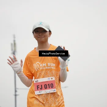 Runner Photo 8563643