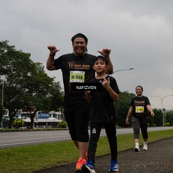 Runner Photo 8563654