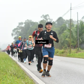 Runner Photo 8563684