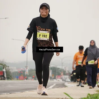 Runner Photo 8563689