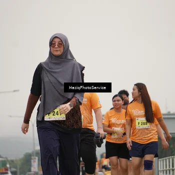 Runner Photo 8563708