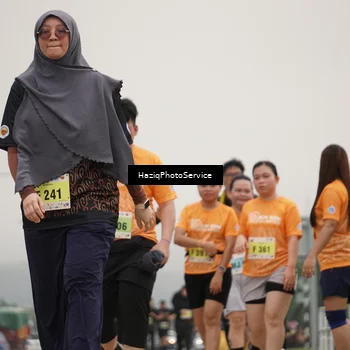 Runner Photo 8563724