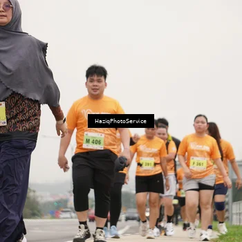 Runner Photo 8563737