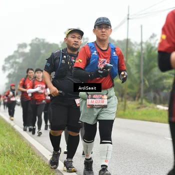 Runner Photo 8563755
