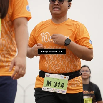 Runner Photo 8563765