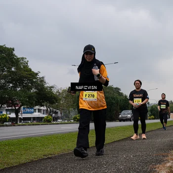 Runner Photo 8563775