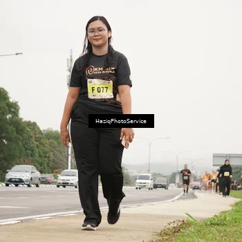 Runner Photo 8563783