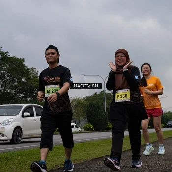 Runner Photo 8563787