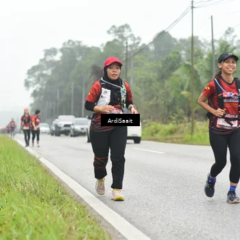 Runner Photo 8563792