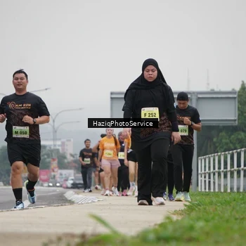 Runner Photo 8563809