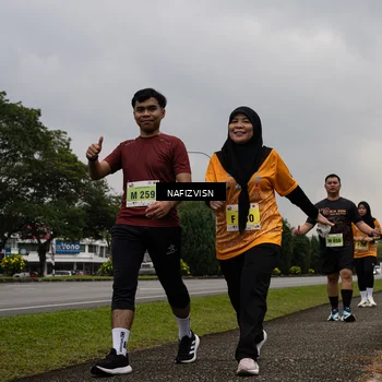 Runner Photo 8563811