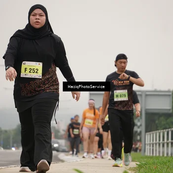 Runner Photo 8563843