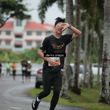 Runner Photo 8563887