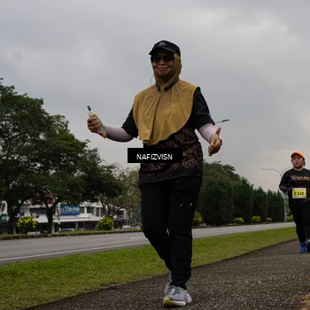 Runner Photo 8563895