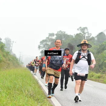 Runner Photo 8563900