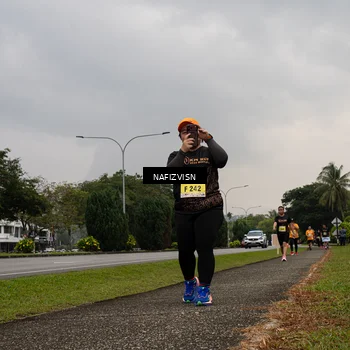 Runner Photo 8563902