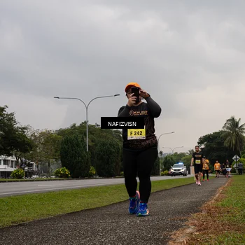 Runner Photo 8563906