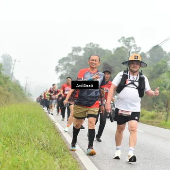 Runner Photo 8563910