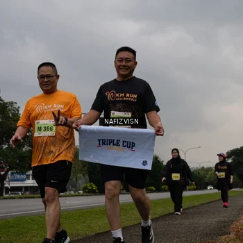 Runner Photo 8563927