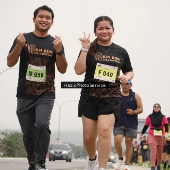 Runner Photo 8563958