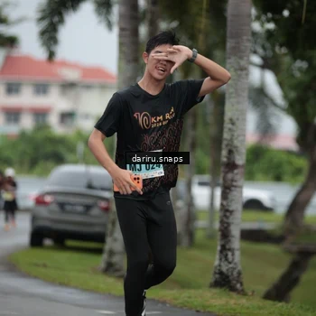 Runner Photo 8563977