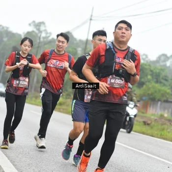 Runner Photo 8563980
